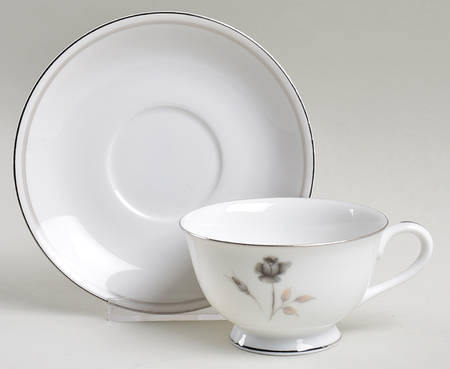 Harmony Footed Cup & Saucer Set