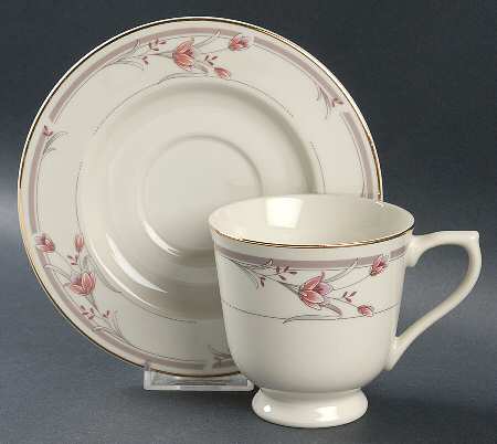 Heather Footed Cup & Saucer Set by Sango