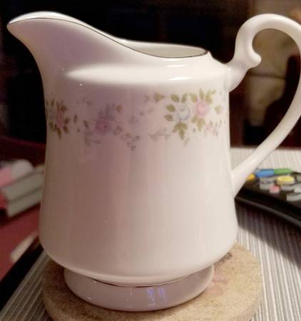Heirloom Creamer