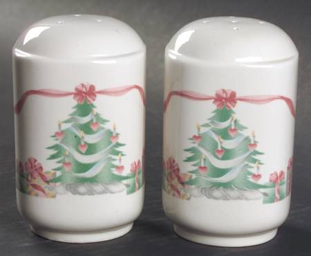 Home for Christmas (Korea) Salt & Pepper Set