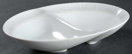 Horizon 11" Oval Divided Vegetable Bowl