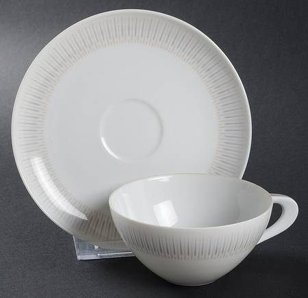 Horizon Flat Cup & Saucer Set