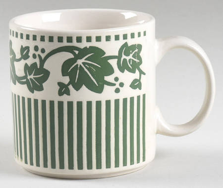 Ivy Charm Green Mug