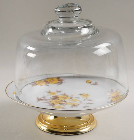 Jasmine 6 1/2"-7 1/2" Footed Cheese Plate w/ Glass Dome HC