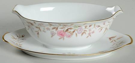 Jeannette Gravy Boat with Attached Underplate