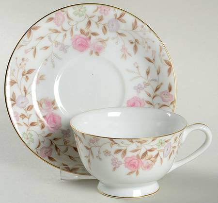 Jeannette Footed Cup & Saucer Set