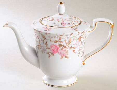 Jeannette Teapot & Lid
