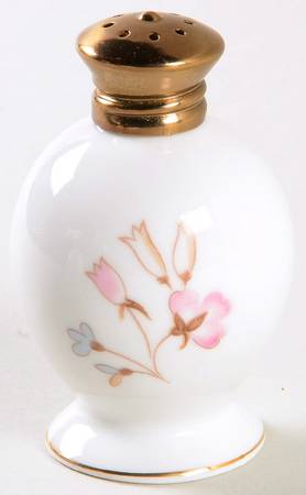 Jeannette Pepper Shaker