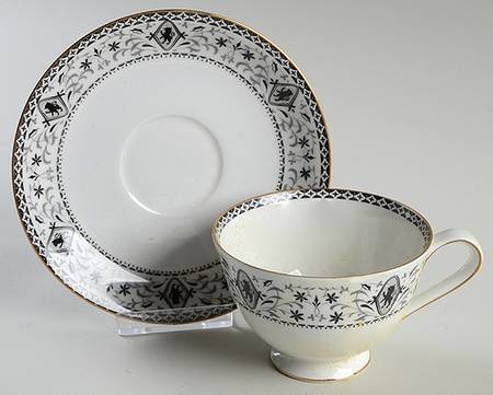Kent Footed Cup & Saucer Set