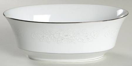 Lakewood 9" Oval Vegetable Bowl