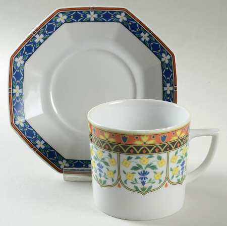 Majesty Flat Cup & Saucer Set