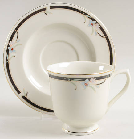 Mansfield Footed Cup & Saucer Set by Sango