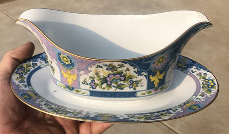 Marco Polo Gravy Boat with Attached Underplate