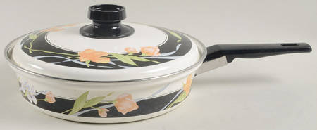 Memories 10" Metal Skillet & Lid