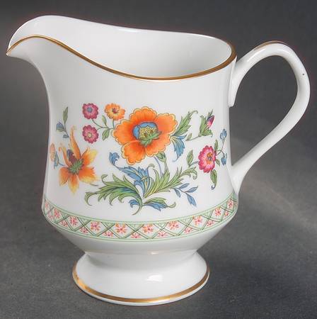 Monaco Creamer