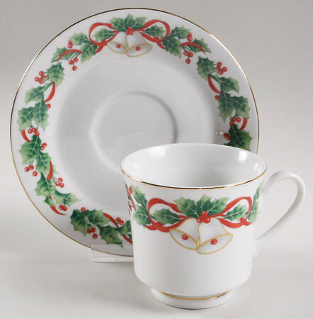 Noel Footed Cup & Saucer Set