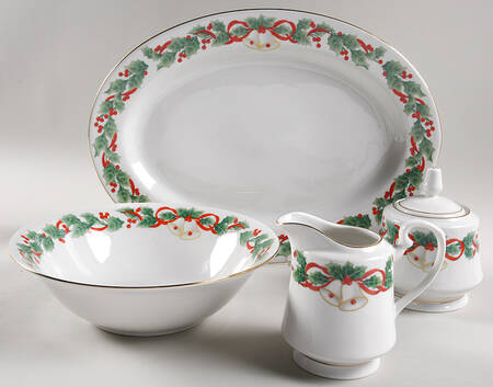 Noel 5 Piece Hostess Set