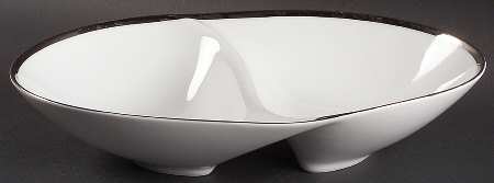 Pallas 11" Oval Divided Vegetable Bowl