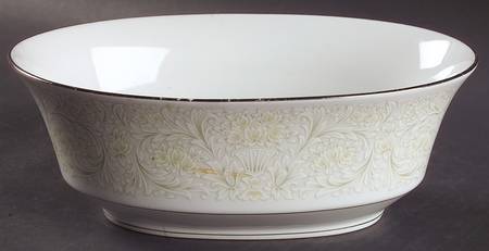 Phoenicia 9" Oval Vegetable Bowl