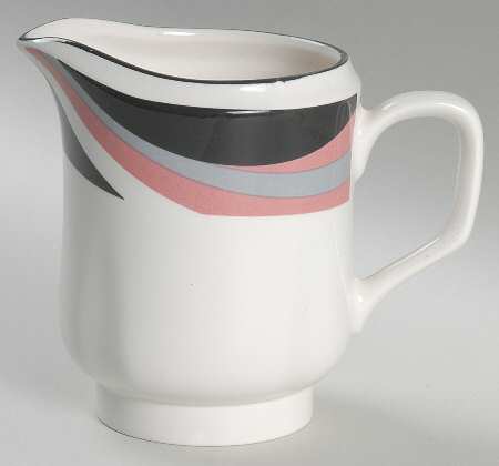 Pinwheel Black Creamer