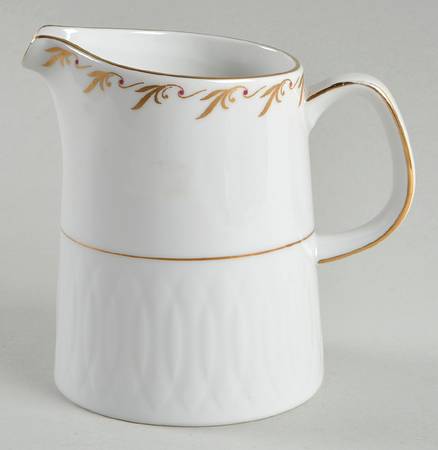Piquant Creamer