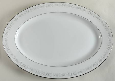 Promenade 16" Oval Serving Platter