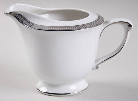 Regal Creamer
