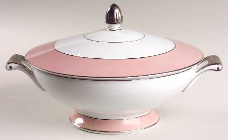 Rhapsody (No #, Pink Band) Round Covered Vegetable