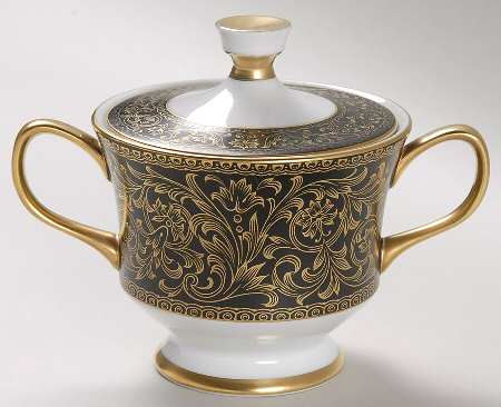 Richelieu Sugar Bowl & Lid