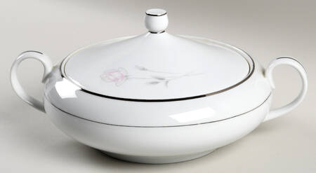 Rosanne Round Covered Vegetable