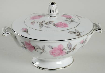 Rosetta Sugar Bowl & Lid