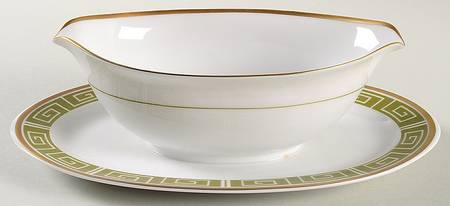 Royale Gravy Boat with Attached Underplate