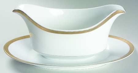 Royalty Gravy Boat with Attached Underplate