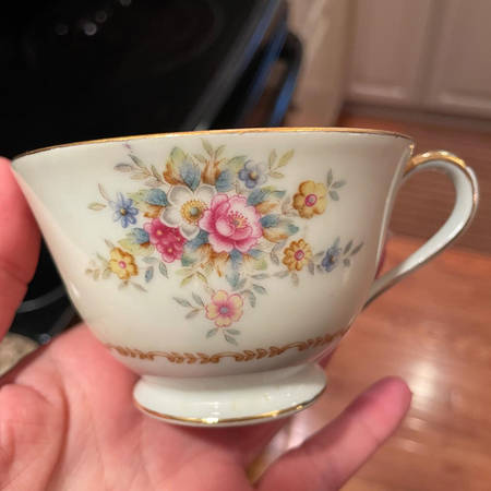SAN2 Footed Cup