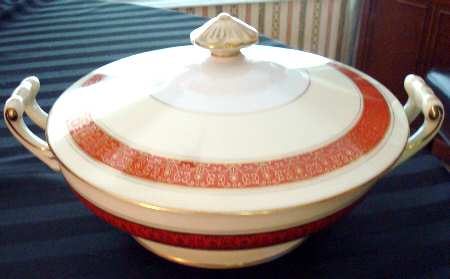 SAN24 Round Covered Vegetable