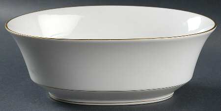 Savoy 9" Oval Vegetable Bowl