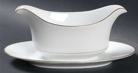 Savoy Gravy Boat with Attached Underplate