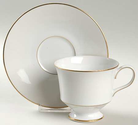 Savoy Footed Cup & Saucer Set by Sango