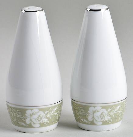 Sculptura Salt & Pepper Set