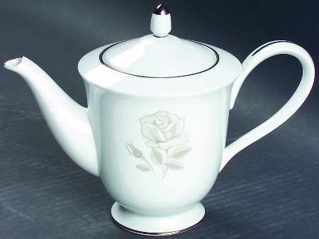 Serenity Teapot & Lid