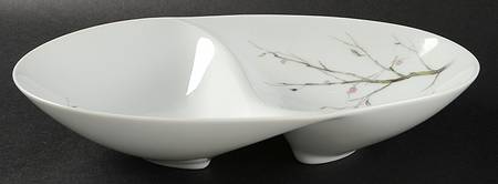 Serenade 11" Oval Divided Vegetable Bowl