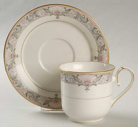 Serenity Flat Cup & Saucer Set