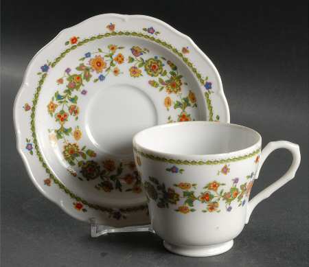 Shenandoah Footed Cup & Saucer Set