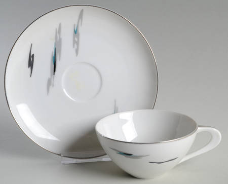 Silver Cloud (Platinum Trim) Flat Cup & Saucer Set