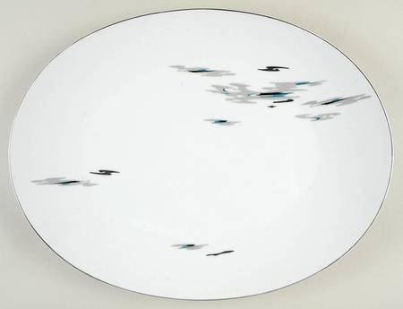 Silver Cloud (Platinum Trim) 16" Oval Serving Platter