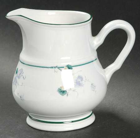 Sky Line Creamer