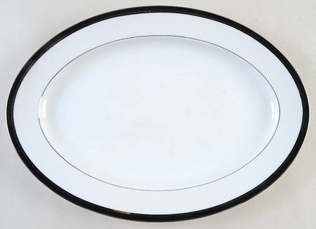 Sophisticate 14" Oval Serving Platter
