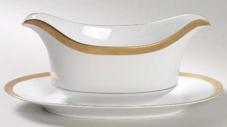 Spun Gold Gravy Boat with Attached Underplate