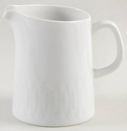 Strafito Creamer