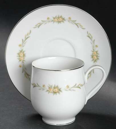 Susanne Flat Cup & Saucer Set